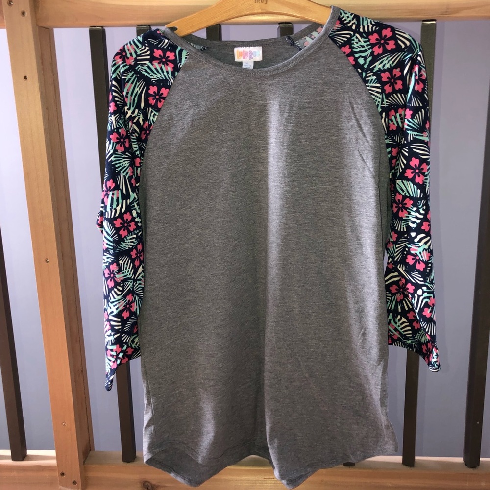 LuLaRoe Randy - Baseball Tee Shirt